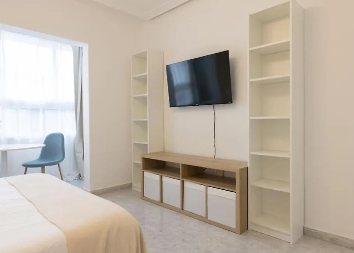 Urban Oasis Minimal Design A.c. Perfect Location Apartamento Torrevieja